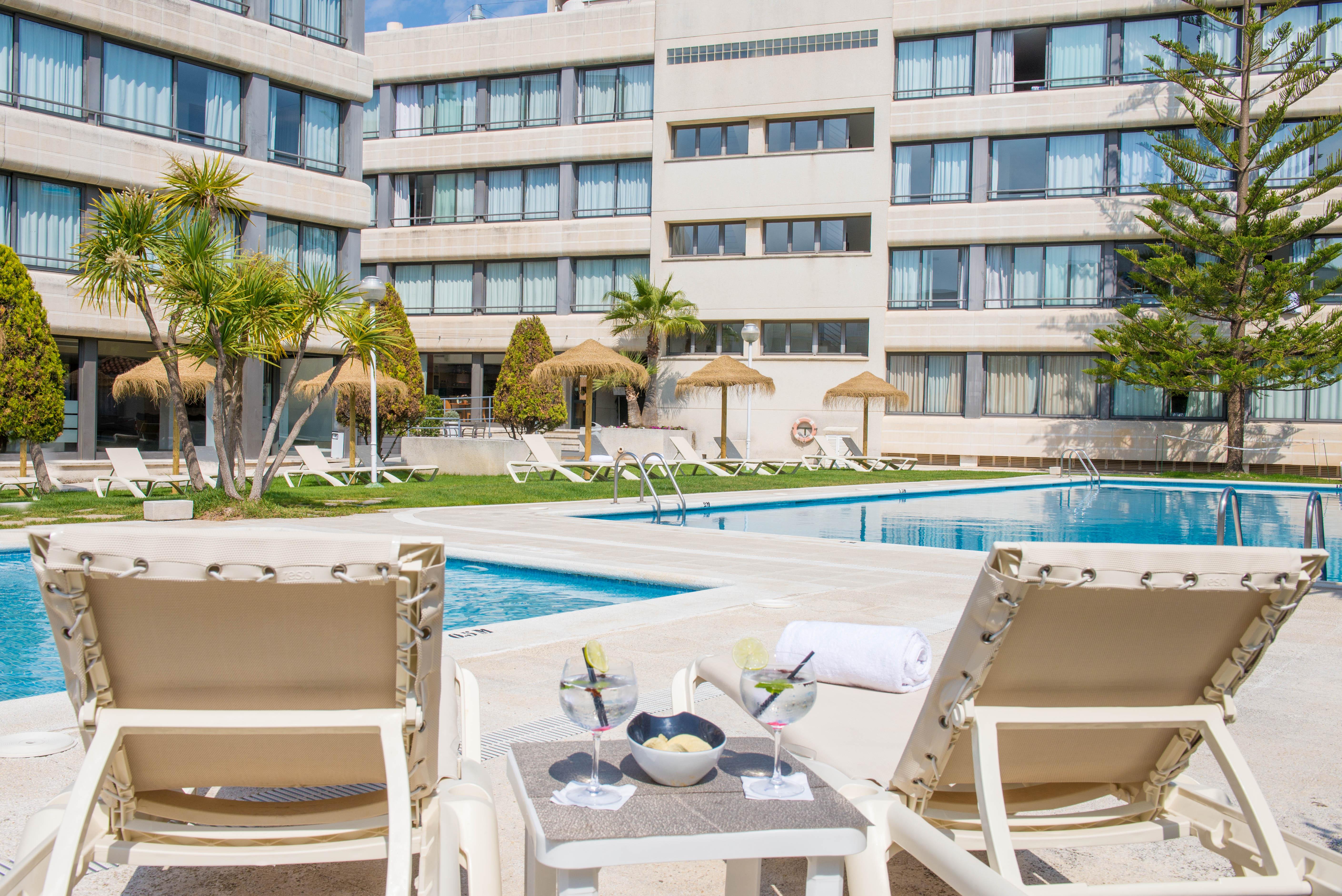 Atenea Park Suites & Apartments Vilanova i la Geltrú Dış mekan fotoğraf