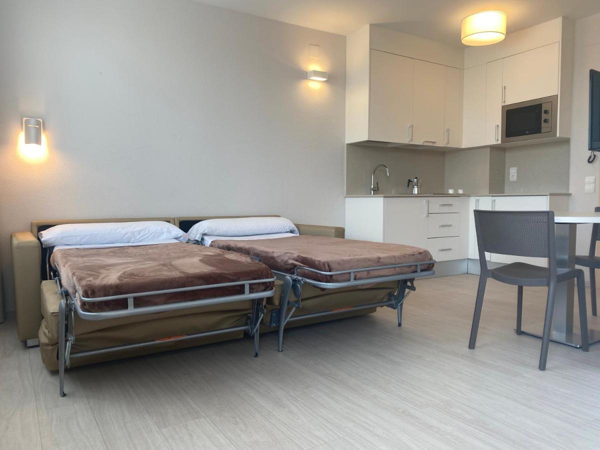 Atenea Park Suites & Apartments Vilanova i la Geltrú Dış mekan fotoğraf