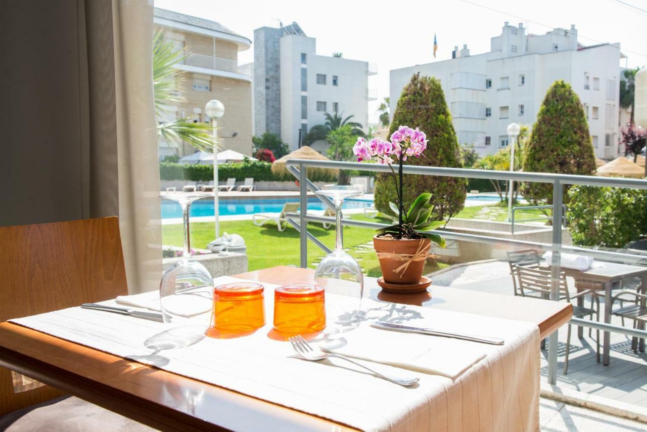 Atenea Park Suites & Apartments Vilanova i la Geltrú Dış mekan fotoğraf